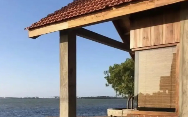 Arasi Resort