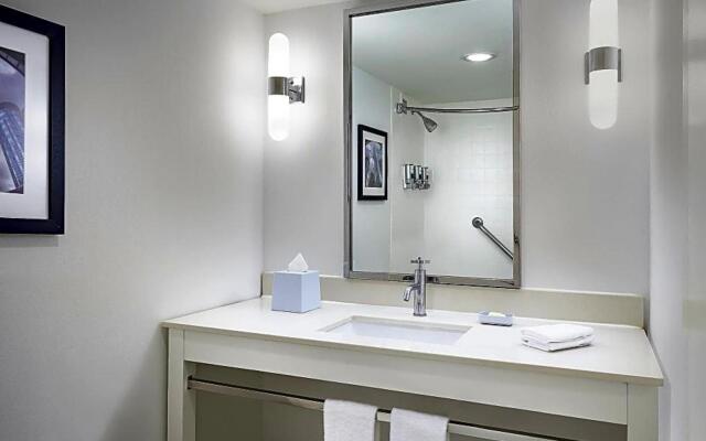 Four Points by Sheraton Houston Greenway Plaza (Permanently Closed)