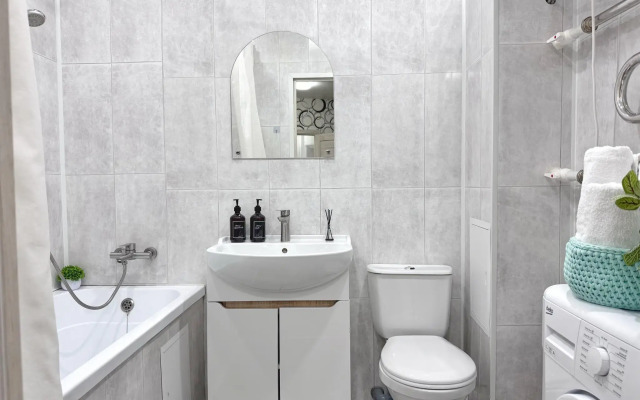 Апартаменты на улице Молодой Гвардии 102А