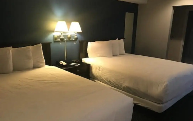 Harborline Hotel