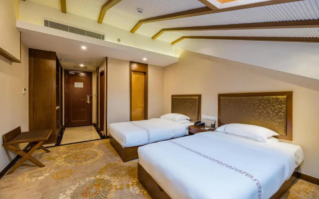 Sanqingshan Boutique Hostel