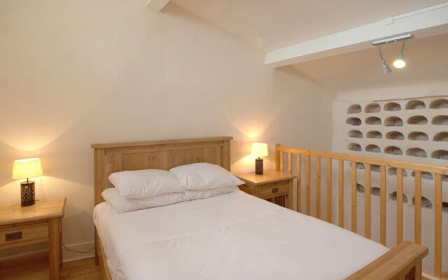 Domaine De Cantalauze