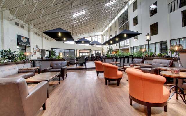 The Atrium Hotel on Third