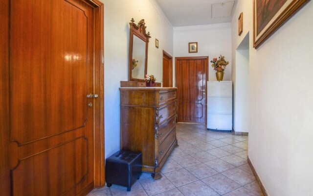 Amazing Apartment in Siena With 2 Bedrooms