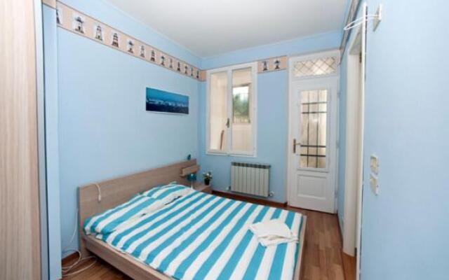 Bed  Breakfast Grim