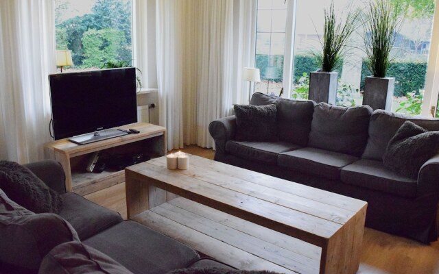 Lush Villa With a Sauna Near the Veluwe
