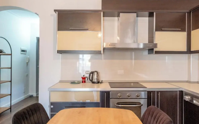 Tirent Apartment Komuna Parisit 2