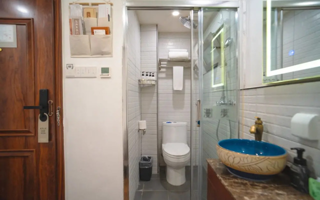 Nostalgia Hotel（Beijing Tiananmen Square & Qianmen Subway Station）