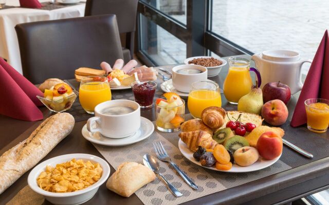 Hôtel & Spa du Domaine des Thômeaux, The Originals Relais