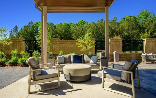 Courtyard by Marriott Raleigh Cary/Crossroads