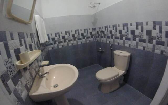 A to Zee Airport Villa