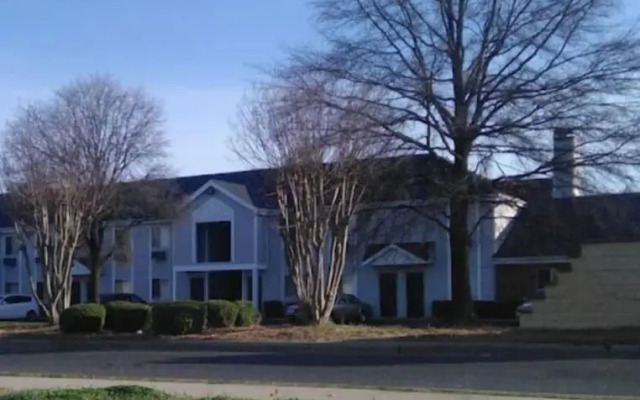 Stay Lodge Charlotte