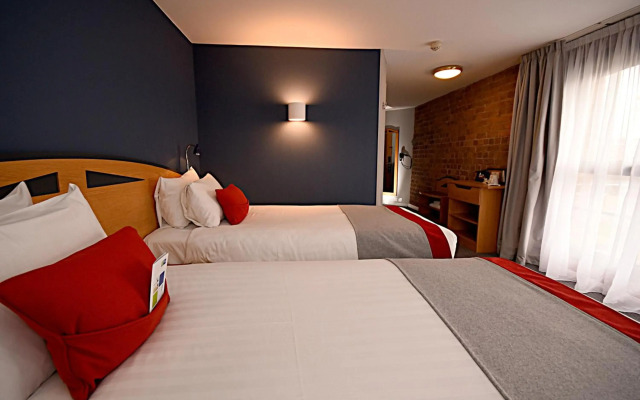 Holiday Inn Express Albert Dock by IHG