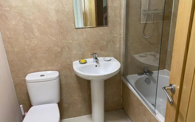 Conaglen, one bedroom apartment with stunning views.