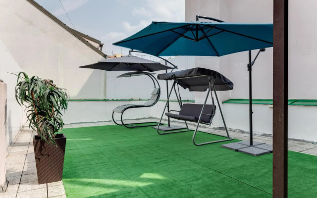 Old Town Royal Apartment With Giant Terrace