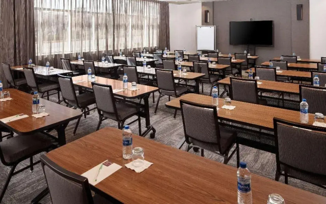 Hyatt Place Oklahoma City / Bricktown