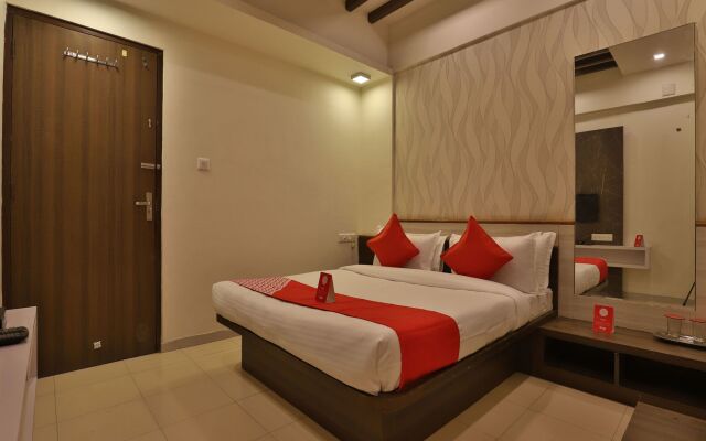 OYO 12147 Hotel Vibrant
