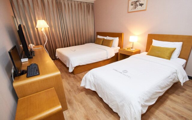 Shin Shin Hotel