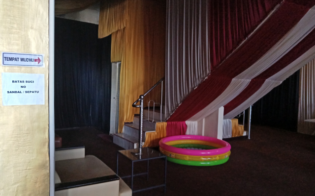 OYO 2574 Z Suites Hotel