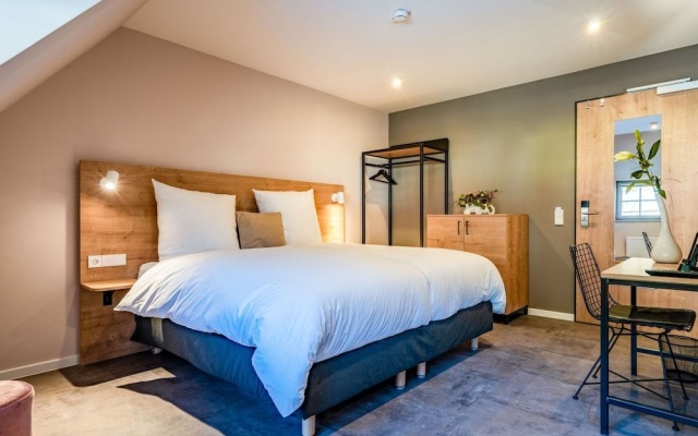 coucou Hotel