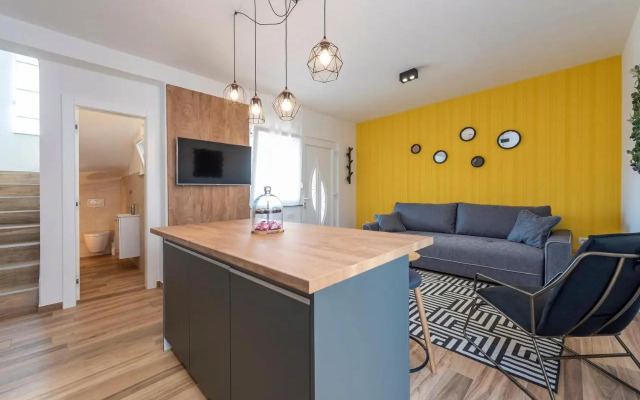 Luxury Apartments - La Vir 3 & 4