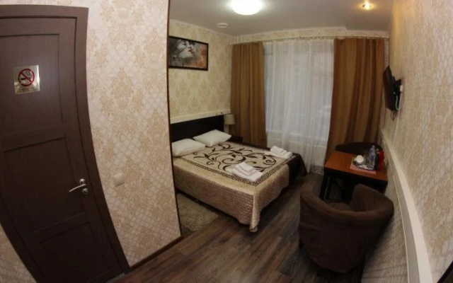 Отель Афина
