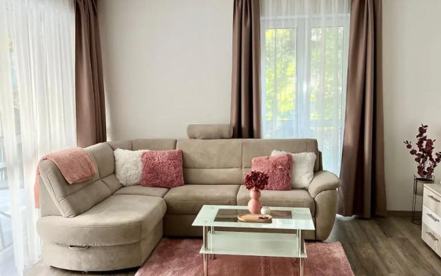 SunSuite Szeged