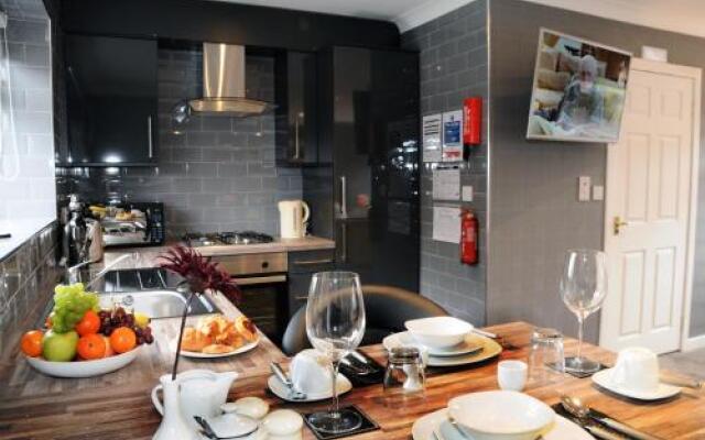 Ahaven B & B