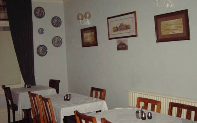 Fox lodge