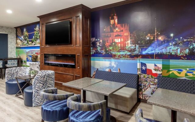 Holiday Inn Express Hotel & Suites Sulphur Springs