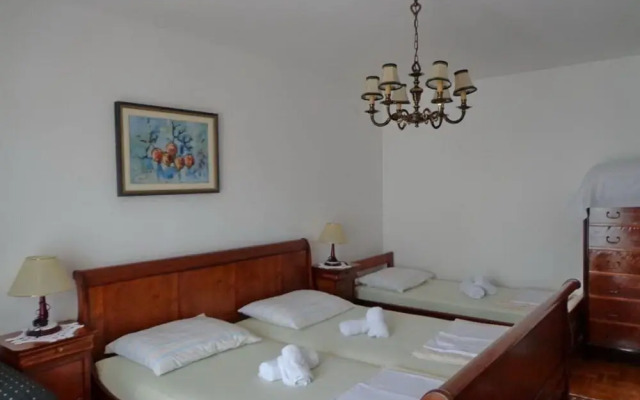 Apartments With Sea View