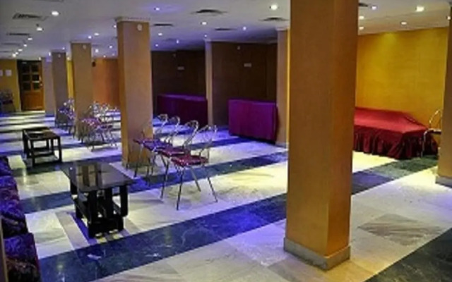Hotel Raj Palace