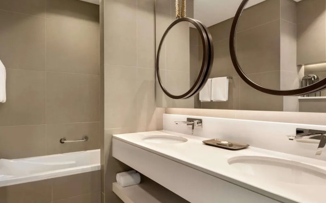 Mercure Dubai Gold District