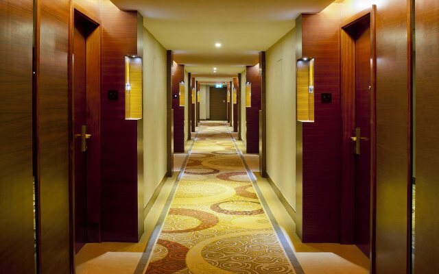 Hotel Emperor - Macau
