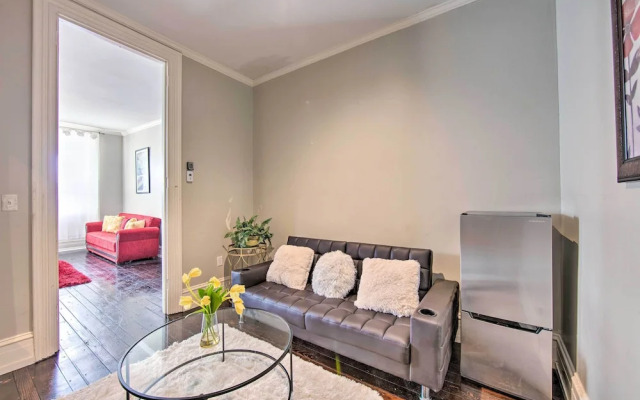 1 Mi to Dtwn: Historic Harrisburg Home