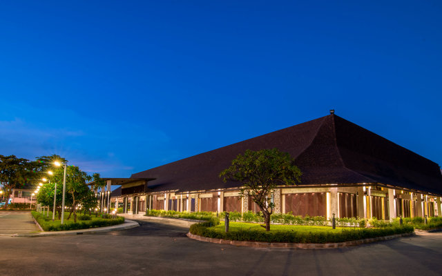 Bangsaen Heritage Hotel