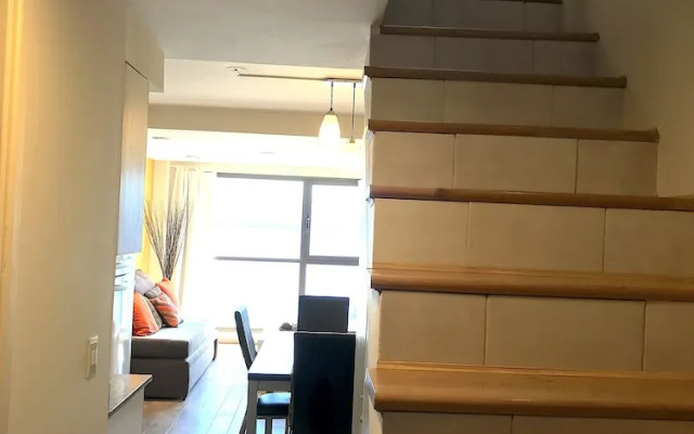 Stunning Apartment Balcony Lake Views SM4