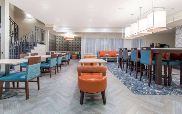 Hawthorn Suites by Wyndham Livermore Wine Country