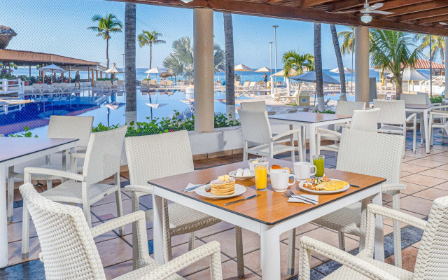 Krystal Ixtapa All Inclusive