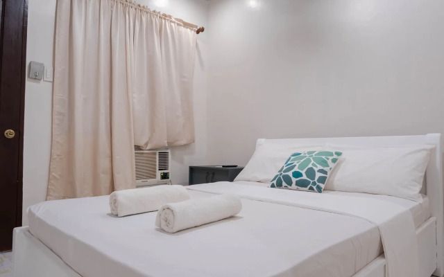 GT Seaside Inn