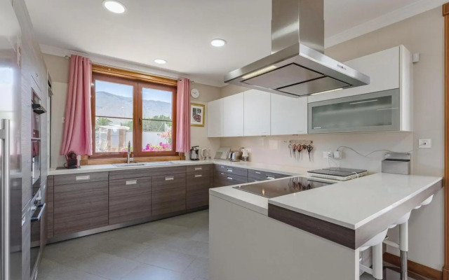 LUXURY VILLA NAUTILUS Heated pool Spa