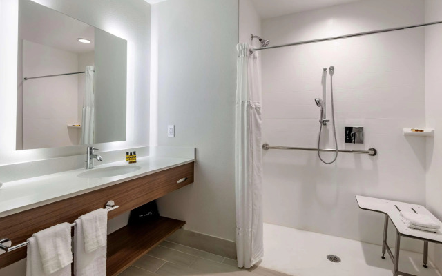 Best Western Plus Coachella Valley Inn & Suites