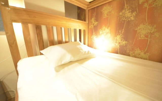 Yadokari Namba Hostel