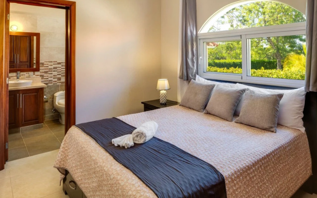 Ocean Village Villa 04