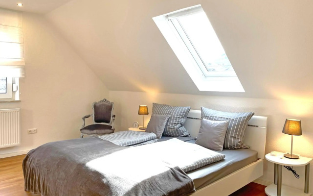 Altes Winzerhaus am Moselufer - Klosterberg