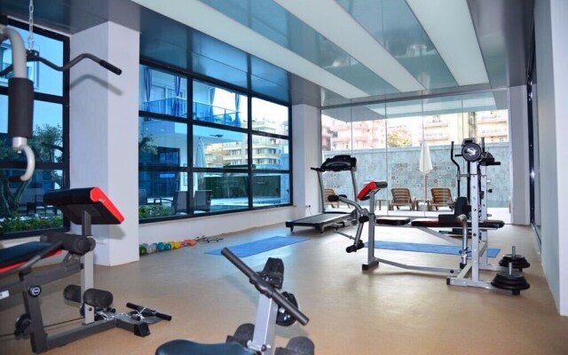 Luxury 2 Bedroom Flat 200 Meters to the sea