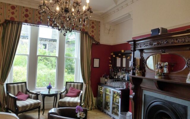 Ashmount Country House