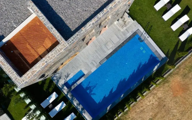 Turtulli Castle Stone Villa 2 - Private Pool Oasis