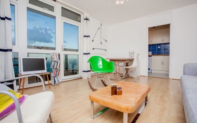 2 Bed Apartment in Bermondsey with Amazing Views