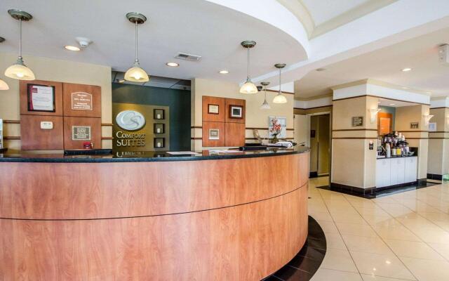 Comfort Suites